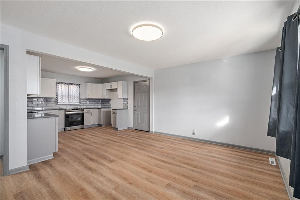 2400 S Crescent Avenue — photo 5