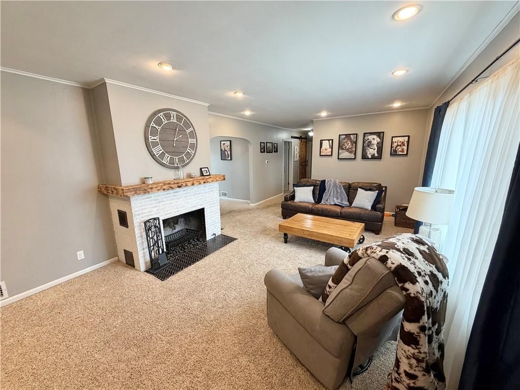607 W Dakota Street — photo 7