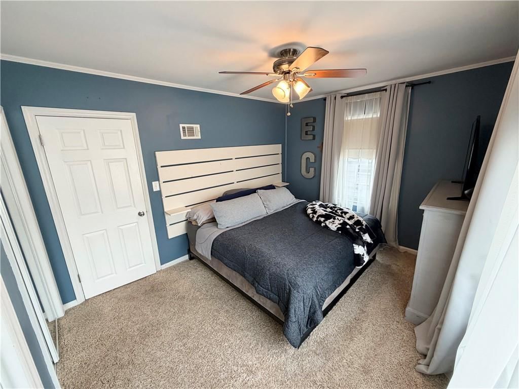 607 W Dakota Street — photo 15