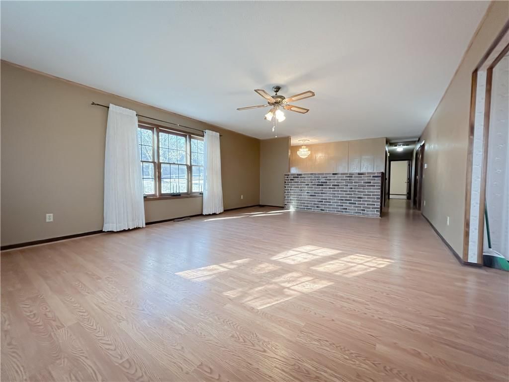 1045 Yale Road — photo 9