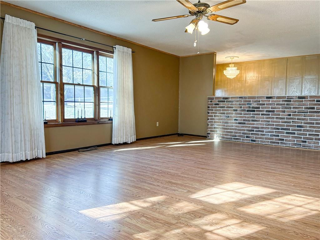 1045 Yale Road — photo 10