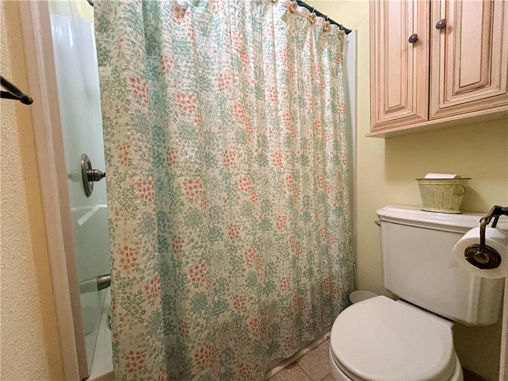 1045 Yale Road — photo 31