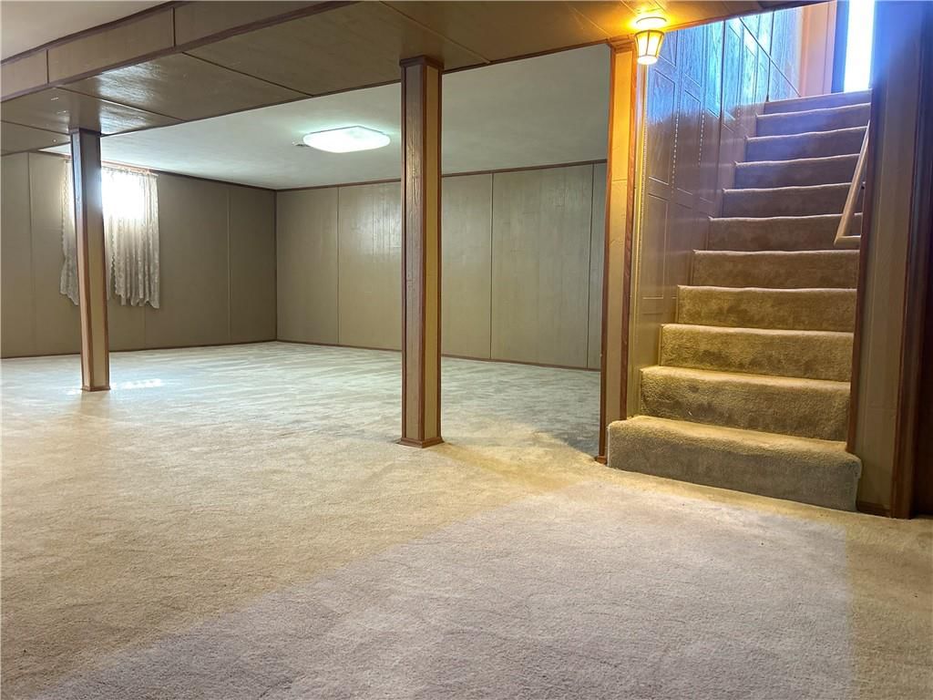 1045 Yale Road — photo 38