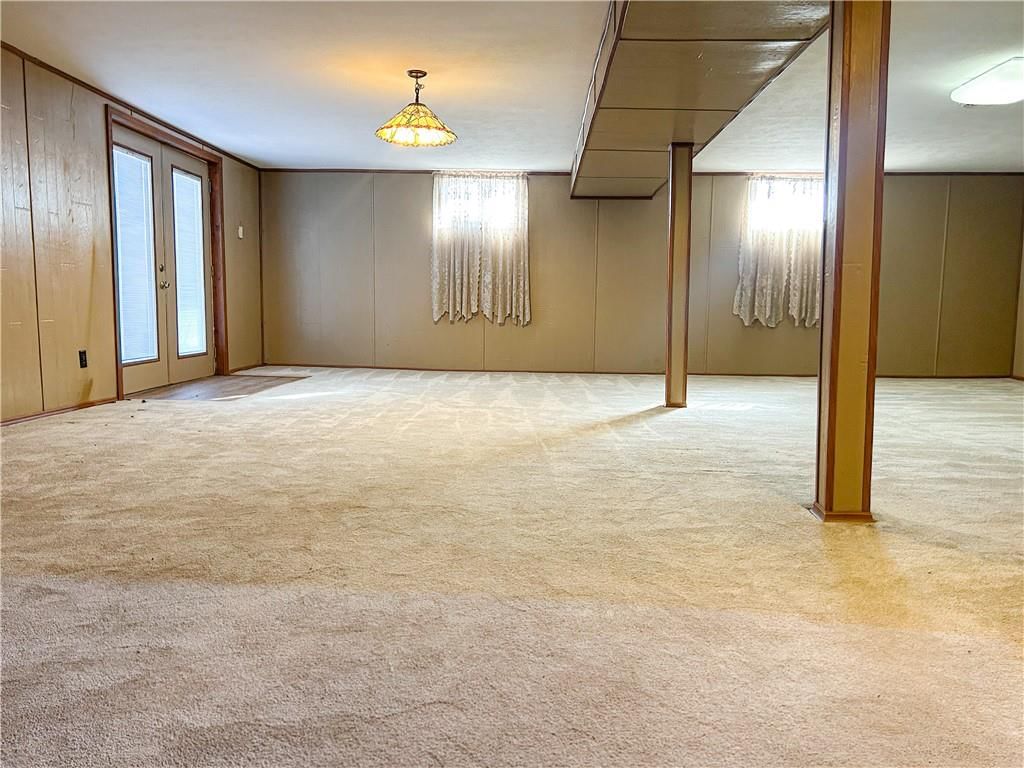 1045 Yale Road — photo 39