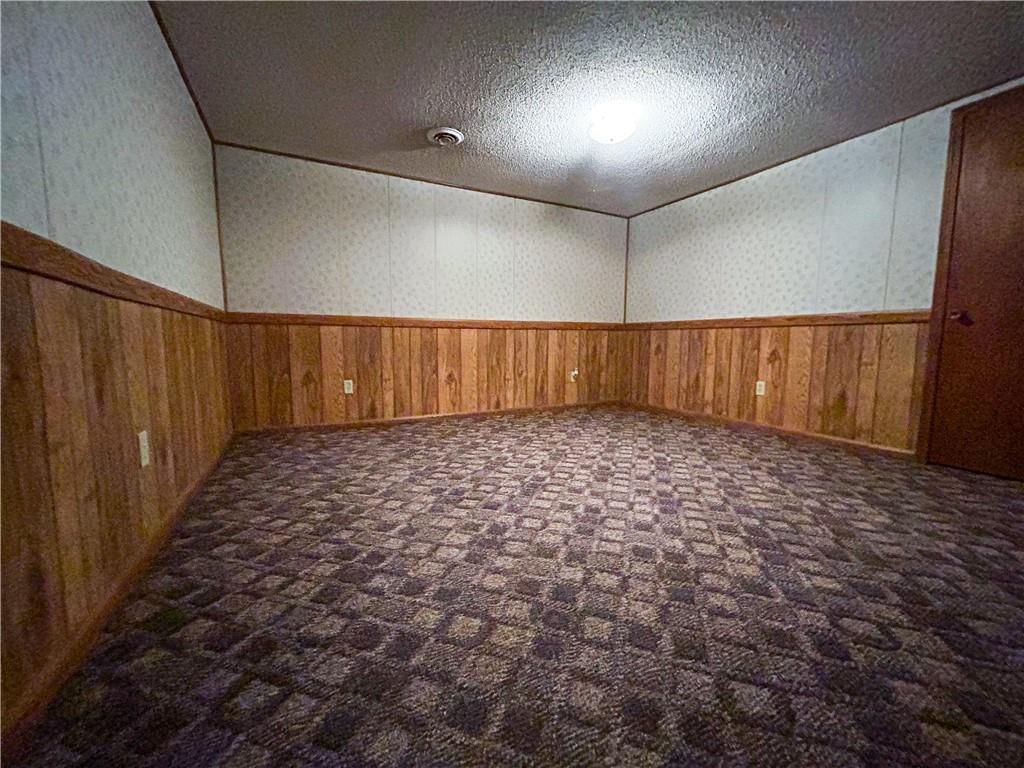 1045 Yale Road — photo 44