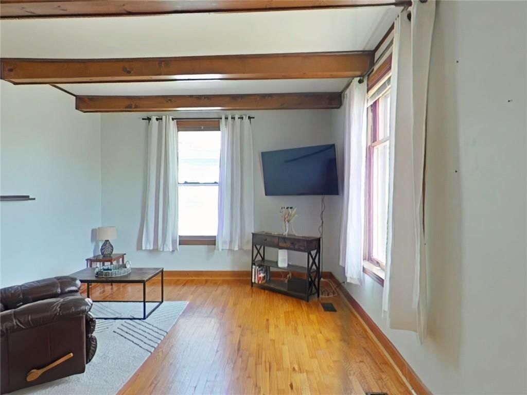 2328 Goff Avenue — photo 8