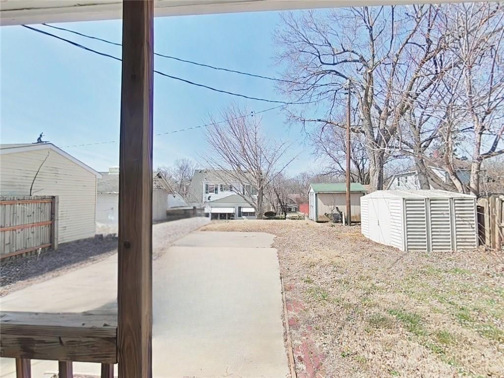 2328 Goff Avenue — photo 29