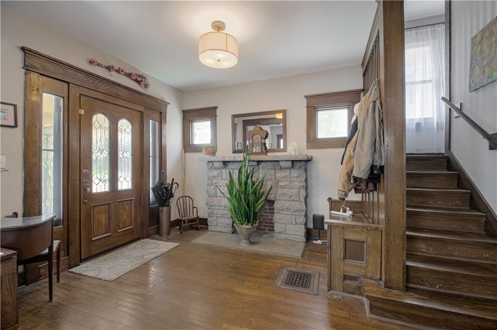 3116 E Linwood Boulevard — photo 4