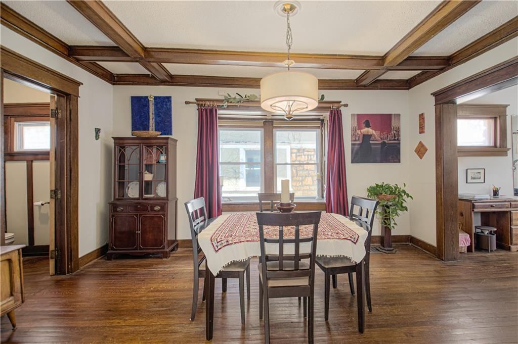 3116 E Linwood Boulevard — photo 6