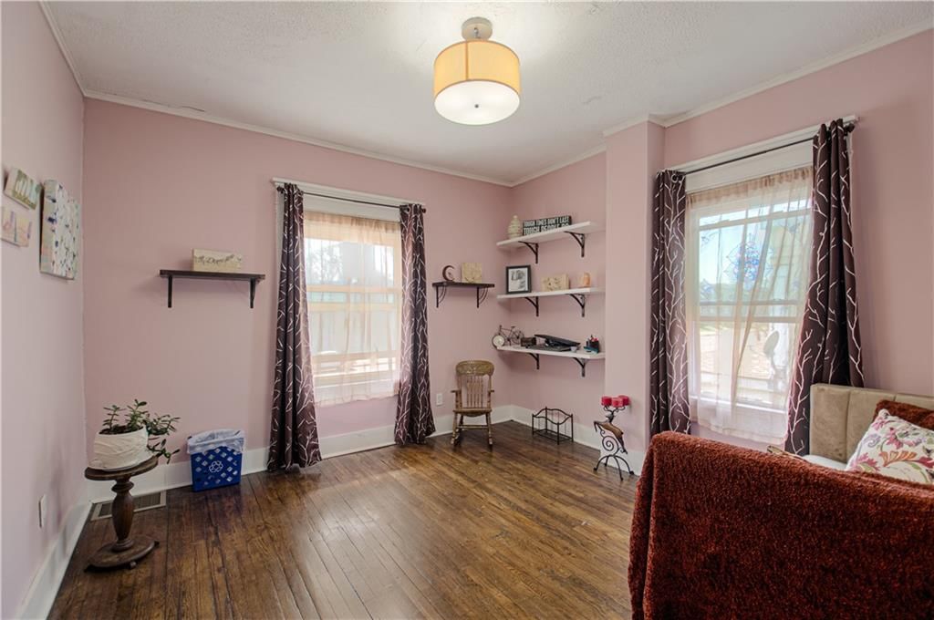 3116 E Linwood Boulevard — photo 10