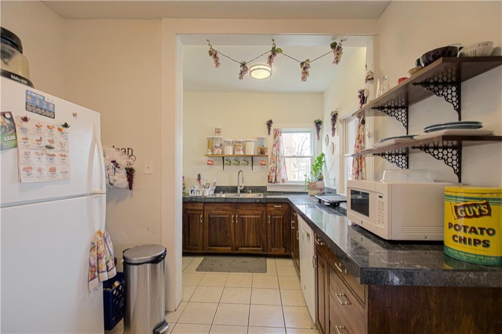 3116 E Linwood Boulevard — photo 14