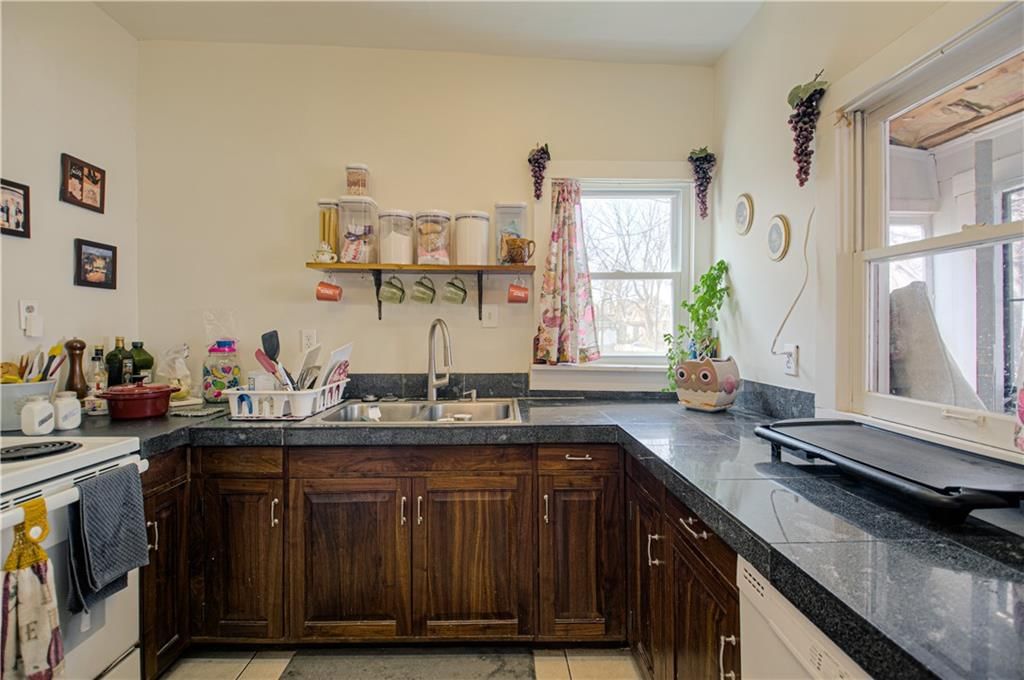 3116 E Linwood Boulevard — photo 15