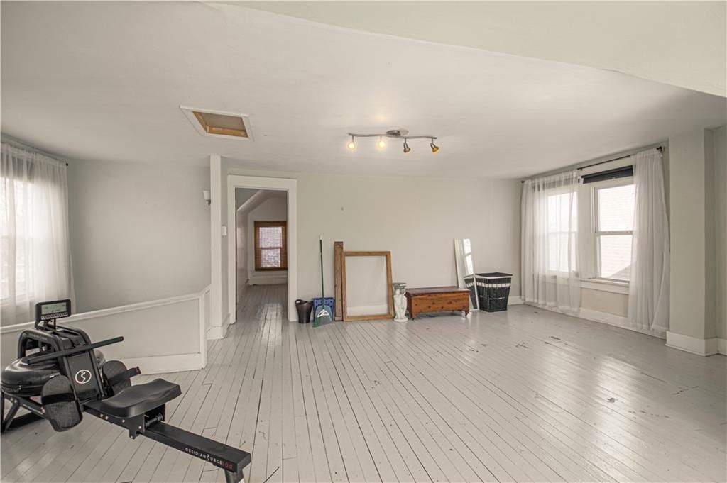 3116 E Linwood Boulevard — photo 21