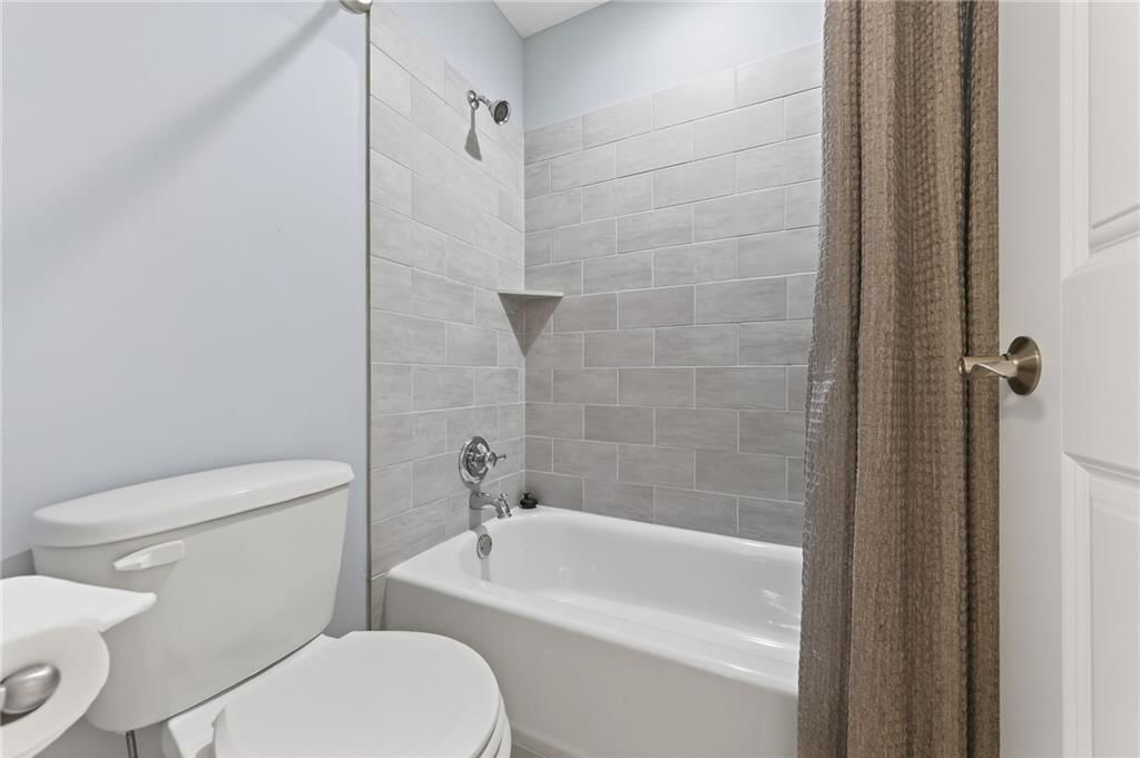 2827 NE 102nd Terrace — photo 40