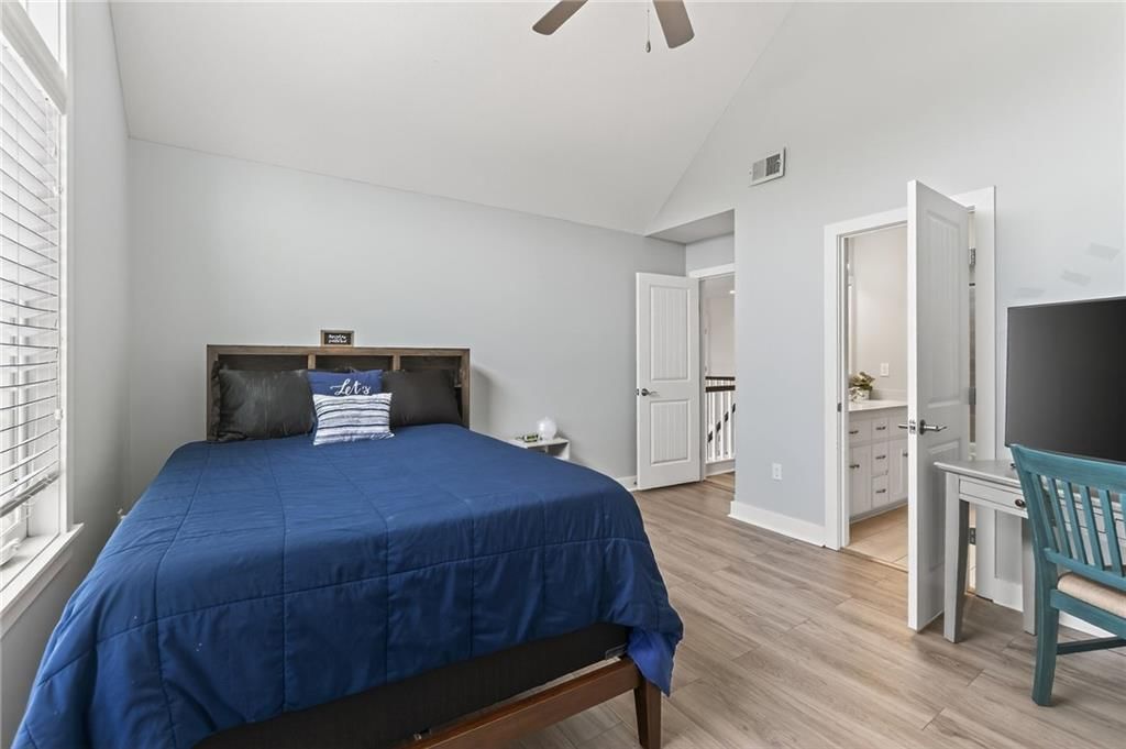 2827 NE 102nd Terrace — photo 41