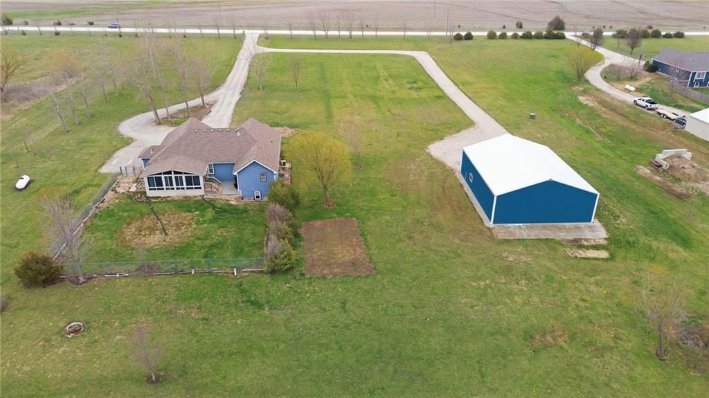 169 E 1600th Road — photo 54