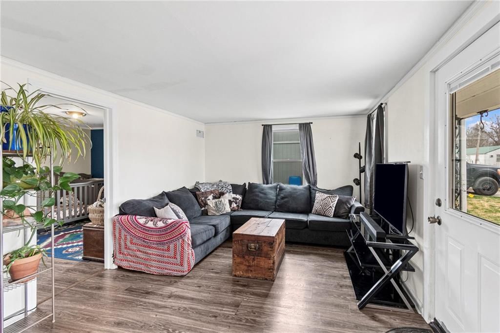 309 Joseph Street — photo 5