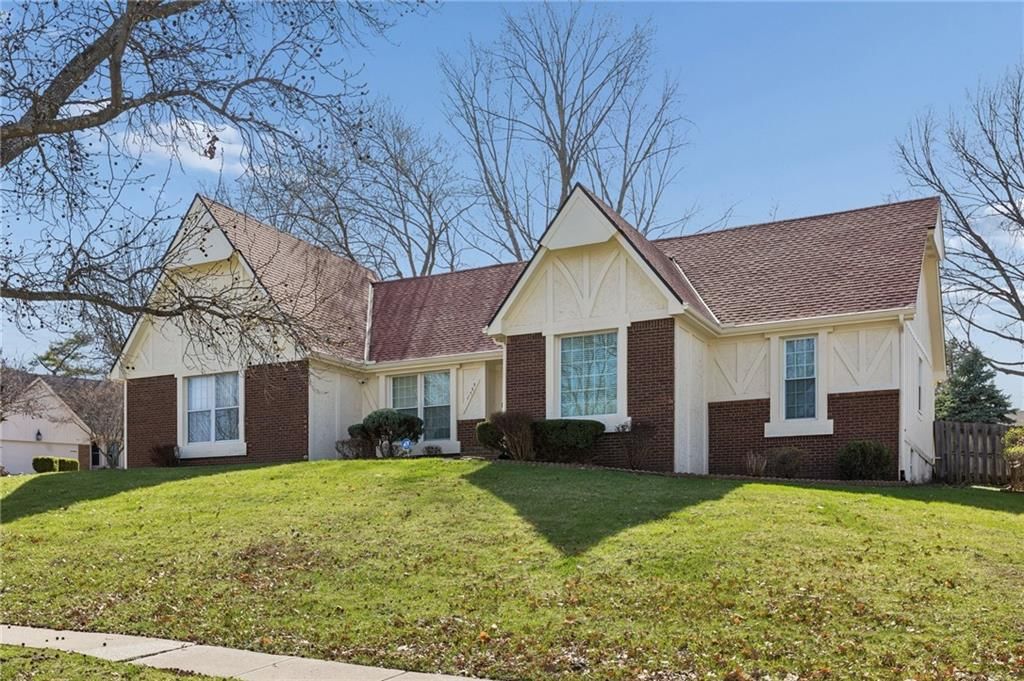 11733 W 109th Circle — photo 3