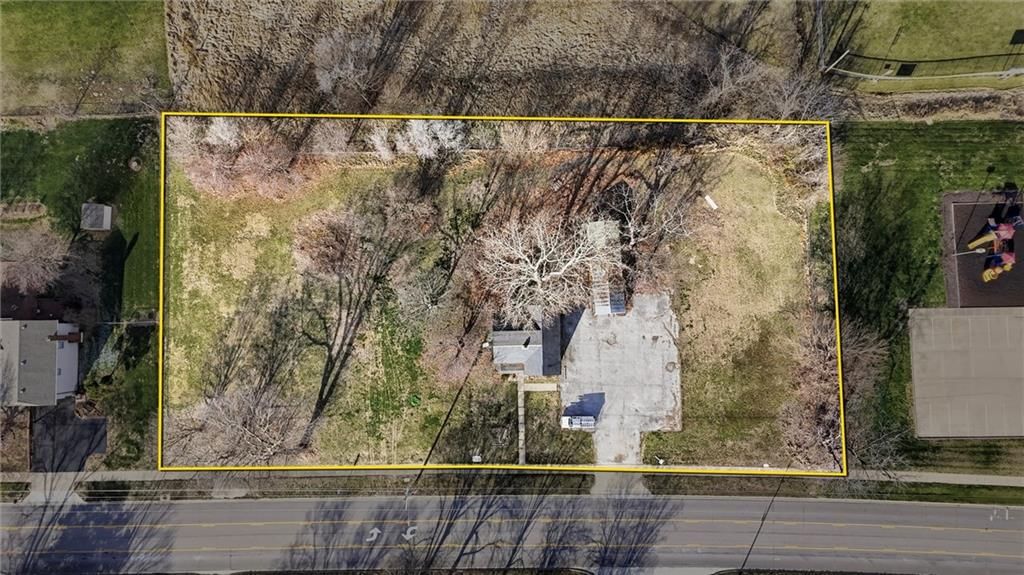 807 N Webster Street — photo 4