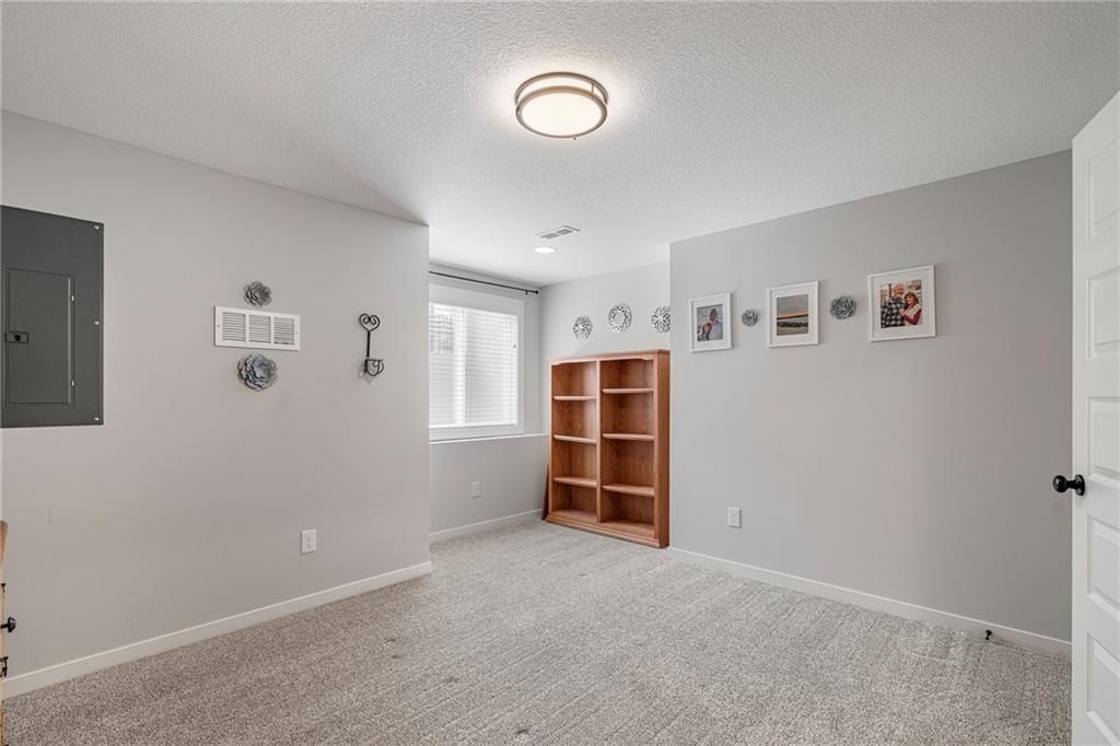 8525 Primrose Street — photo 21