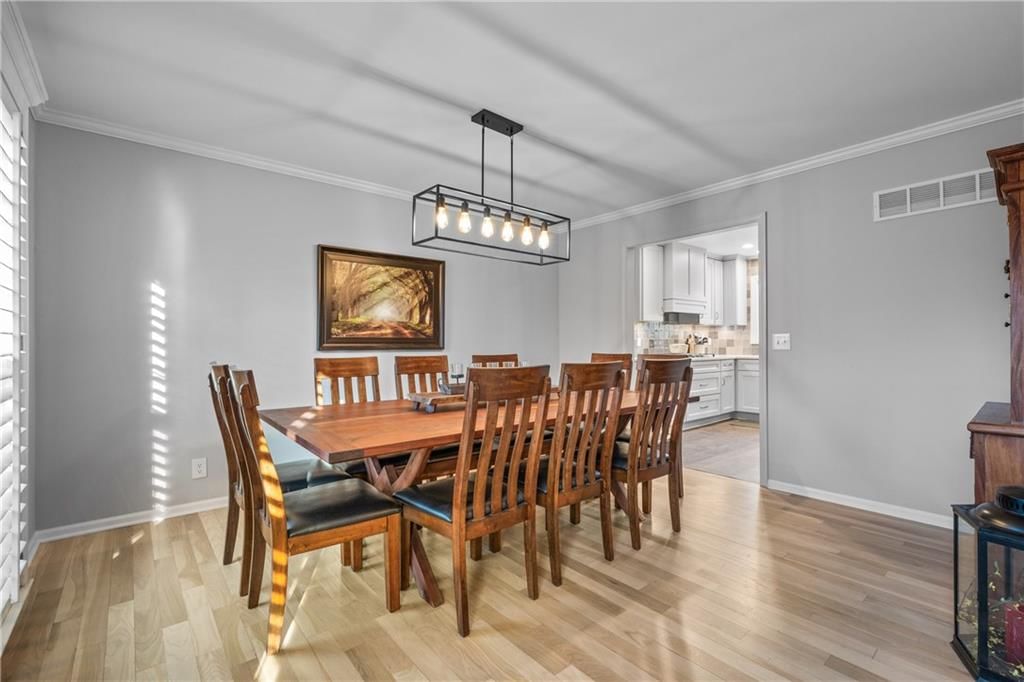 8698 W 101st Street — photo 3