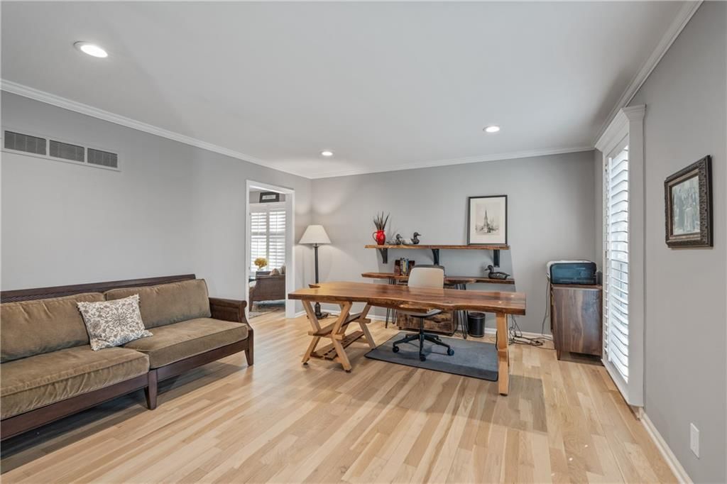 8698 W 101st Street — photo 6