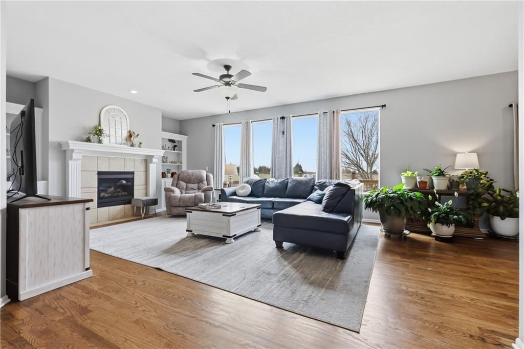 21741 W Summer Street — photo 2