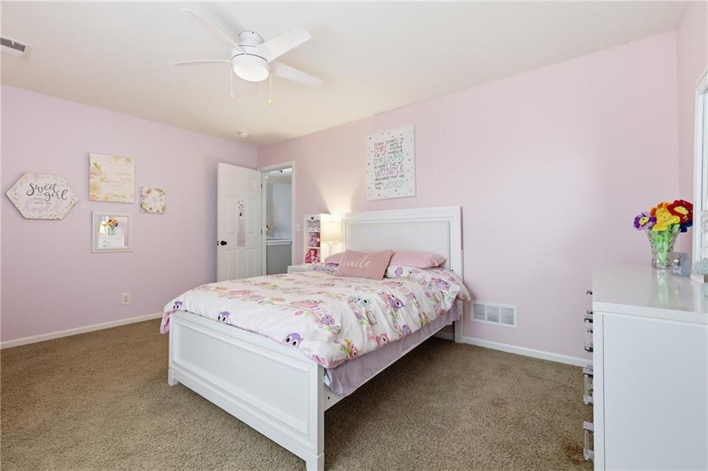 21741 W Summer Street — photo 14