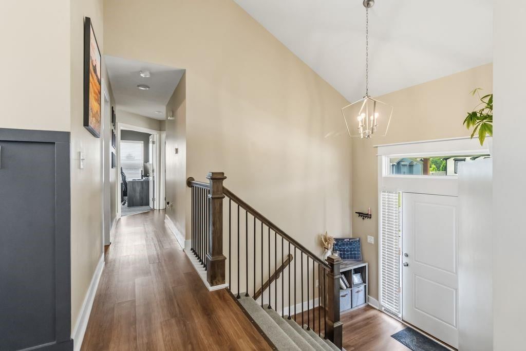 1905 Eagle Drive — photo 10
