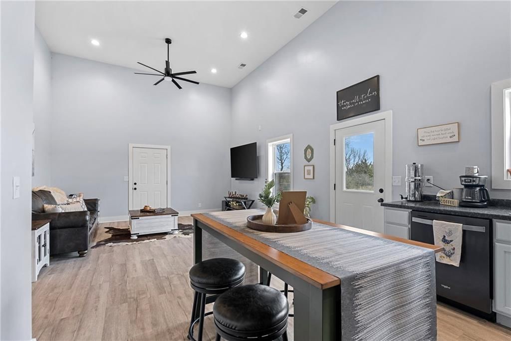 15231 Edgerton Road — photo 13