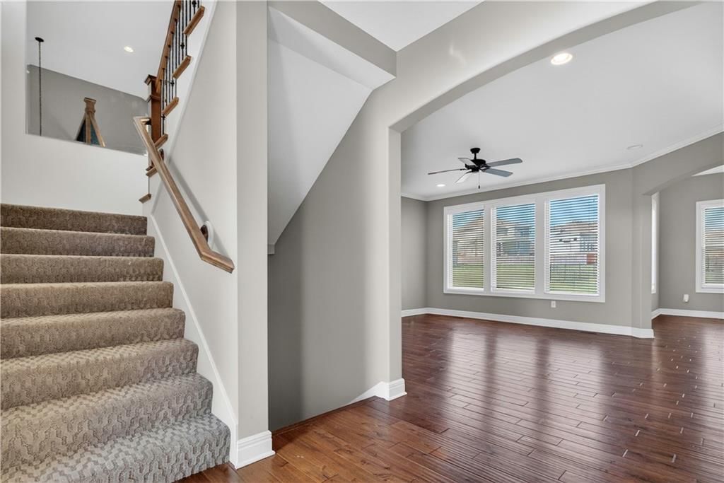 25003 W 86th Terrace — photo 4