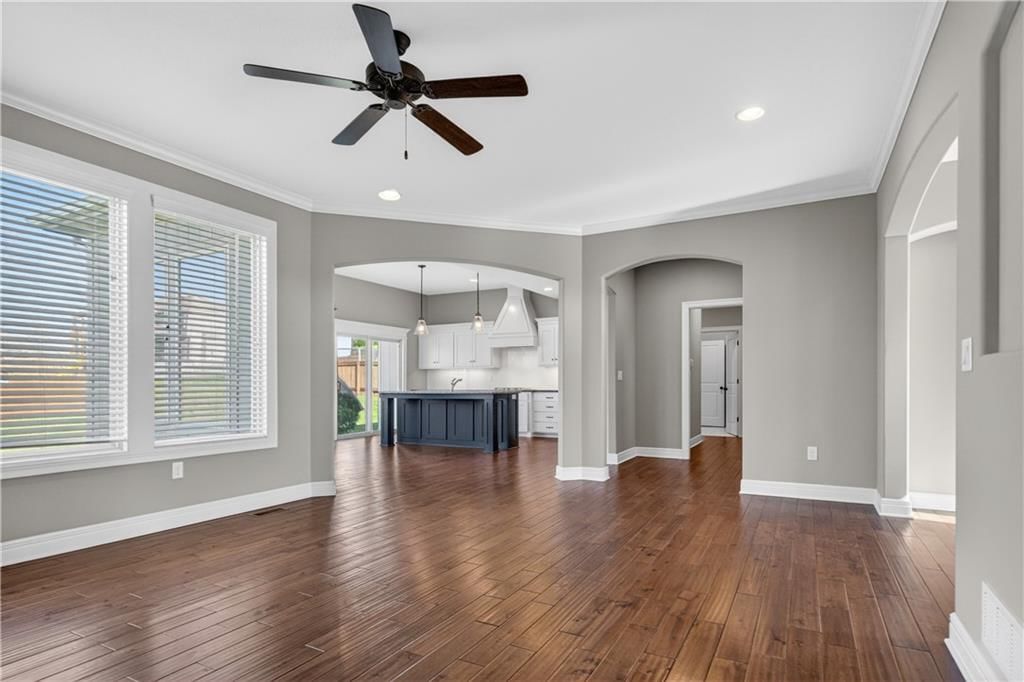 25003 W 86th Terrace — photo 9