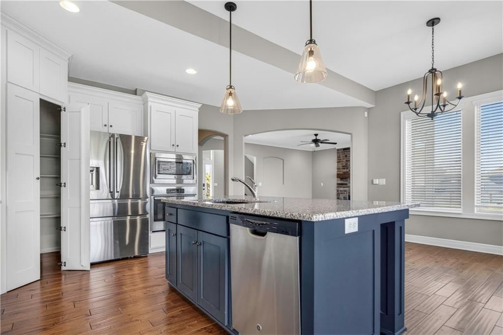 25003 W 86th Terrace — photo 14