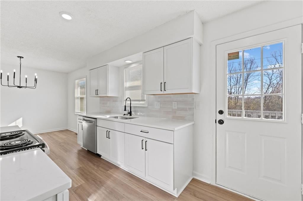 1707 Stacy Road — photo 10