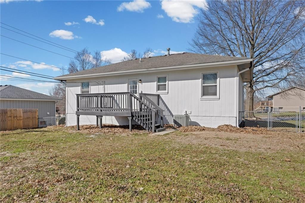 1707 Stacy Road — photo 33