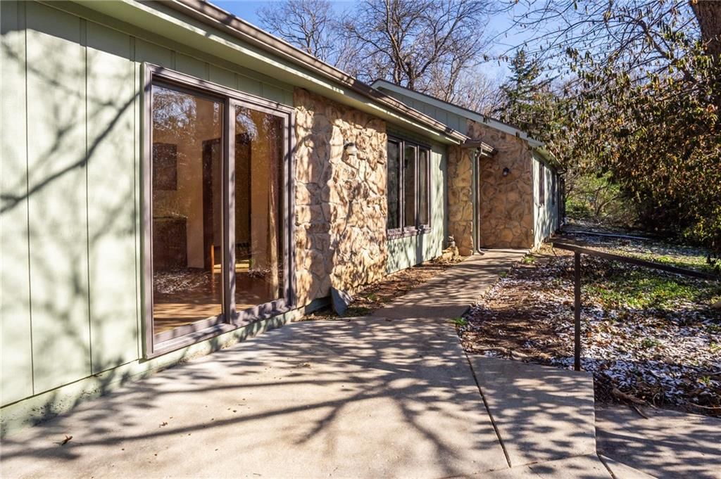 3008 Westdale Place — photo 4