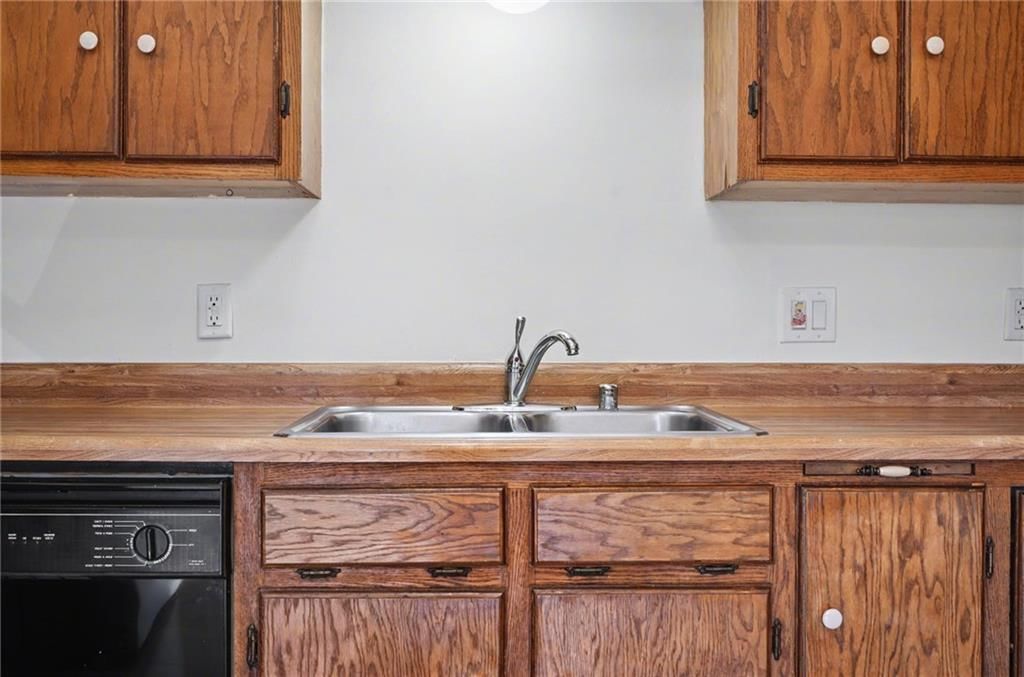 3008 Westdale Place — photo 14