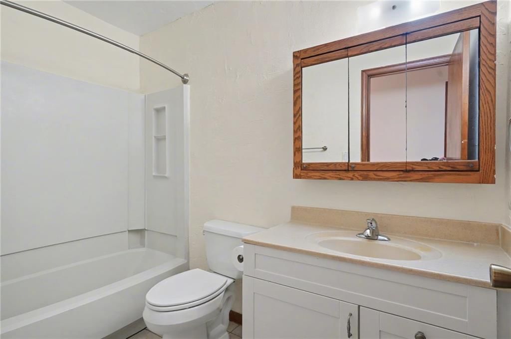 3008 Westdale Place — photo 20