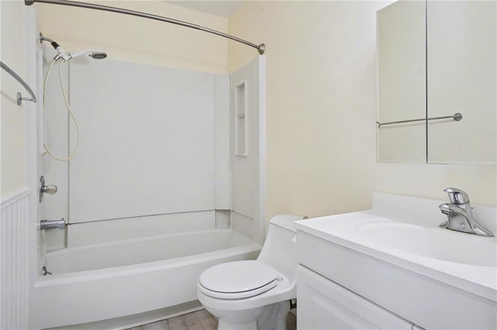 3008 Westdale Place — photo 27
