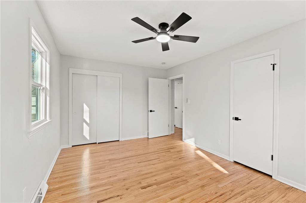 7325 Hardy Avenue — photo 16