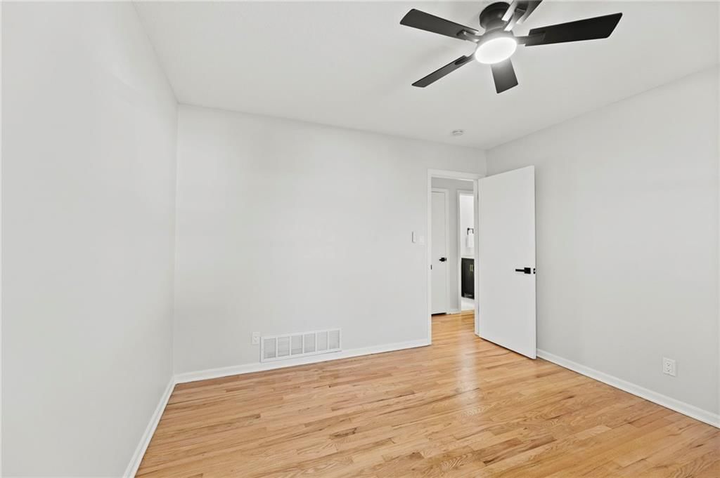 7325 Hardy Avenue — photo 21