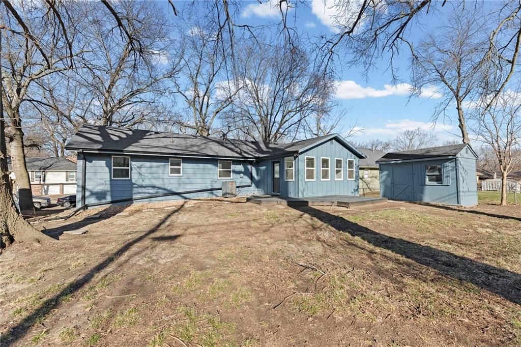7325 Hardy Avenue — photo 23