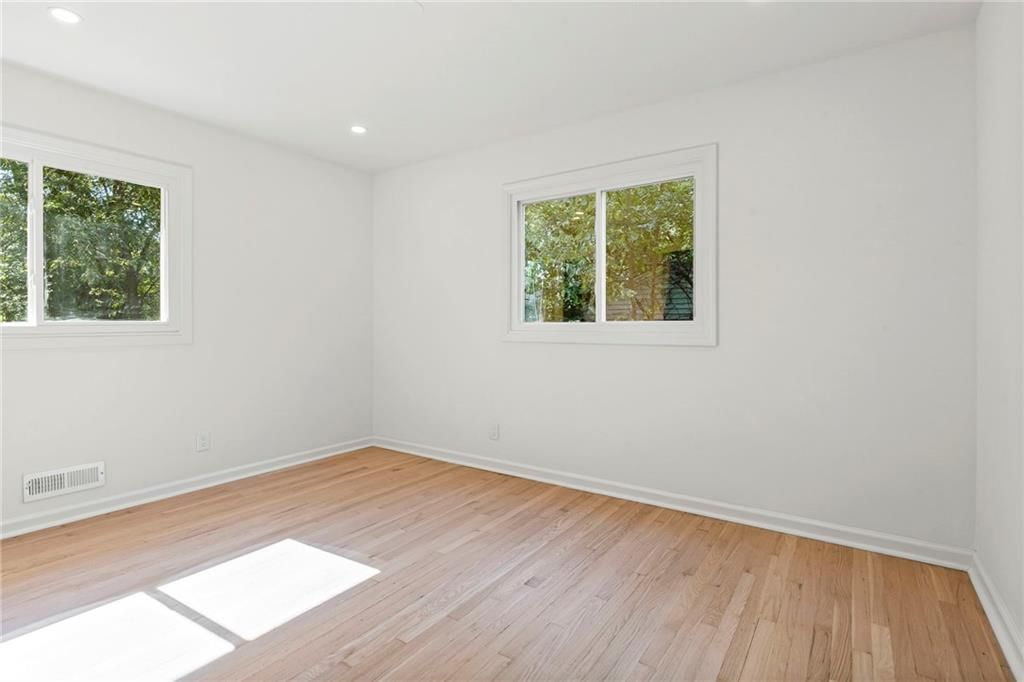11029 E 53rd Terrace — photo 14