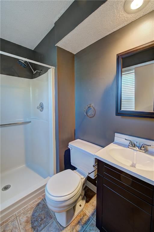 607 NE Karapat Drive — photo 9