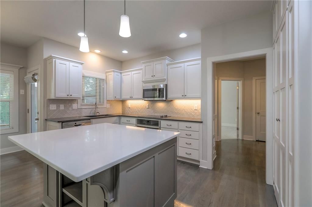 1305 NE Goshen Drive — photo 13