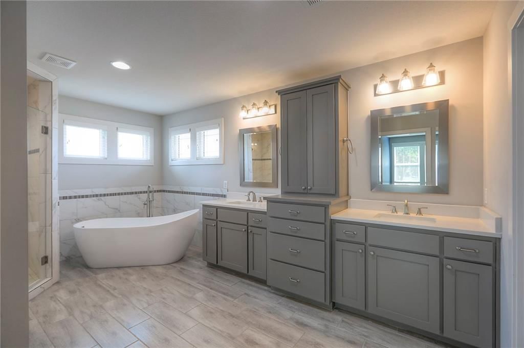 1305 NE Goshen Drive — photo 24