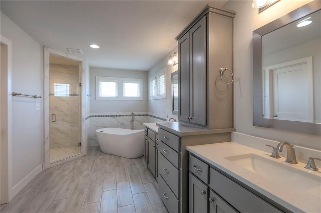 1305 NE Goshen Drive — photo 25