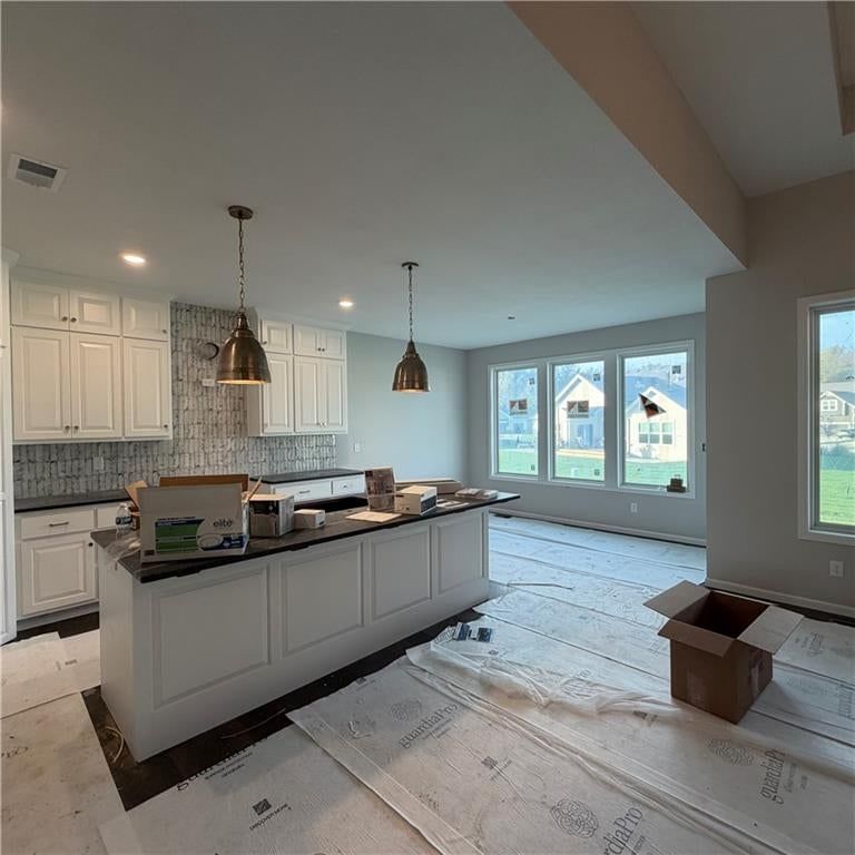 2304 Foxtail Drive, Kearney, MO