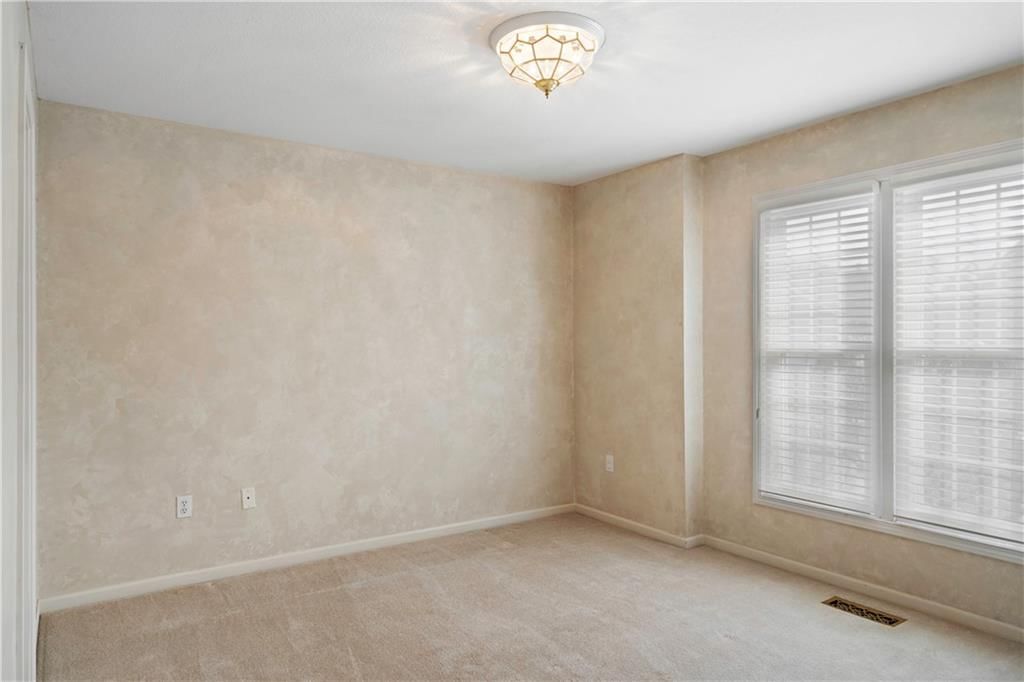 4804 NW 59th Court — photo 4