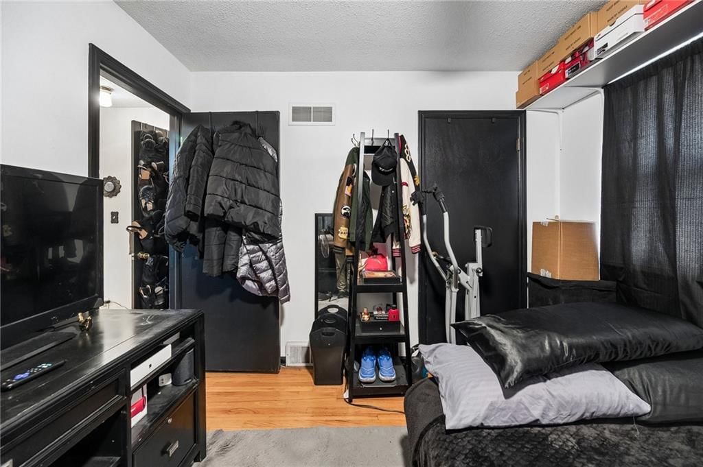 7416 Hardy Avenue — photo 18